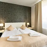 فندق Le Petit براتسيلافا