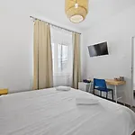 Le Petit Hotel 3*