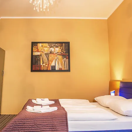 Le Petit Hotel 3*