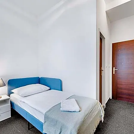 Le Petit Hotel 3*