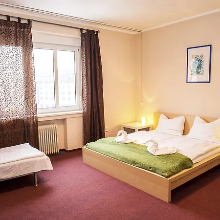 Le Petit 3* Bratislava