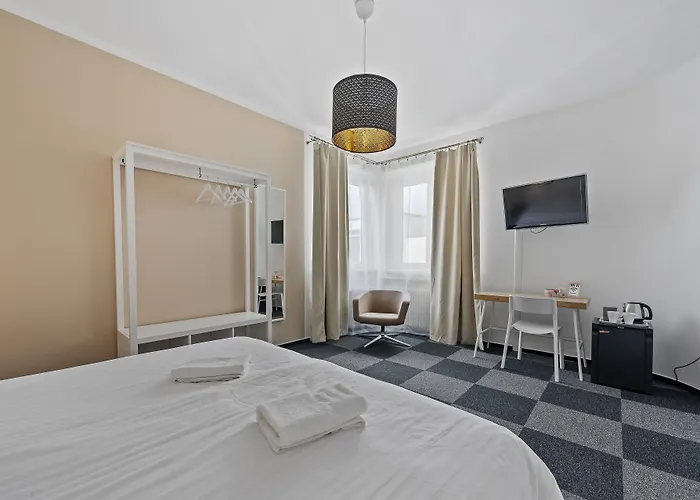Hotel Le Petit 3*